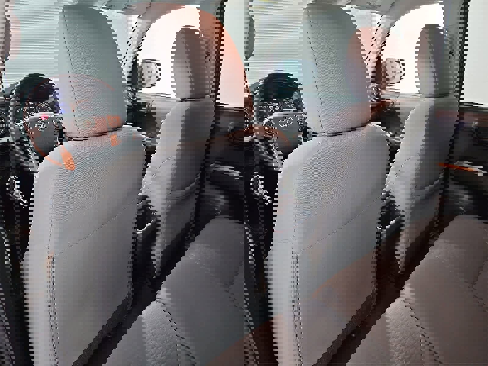 Used 2019 Toyota Tacoma SR5 image 18