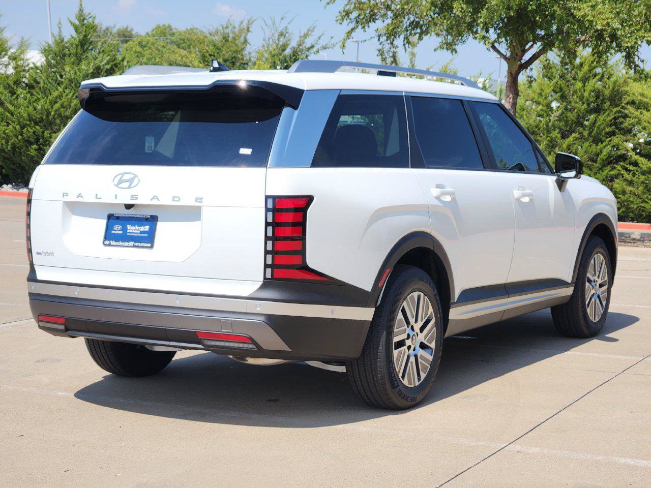 New 2027 Hyundai Palisade SEL Premium FWD image 4