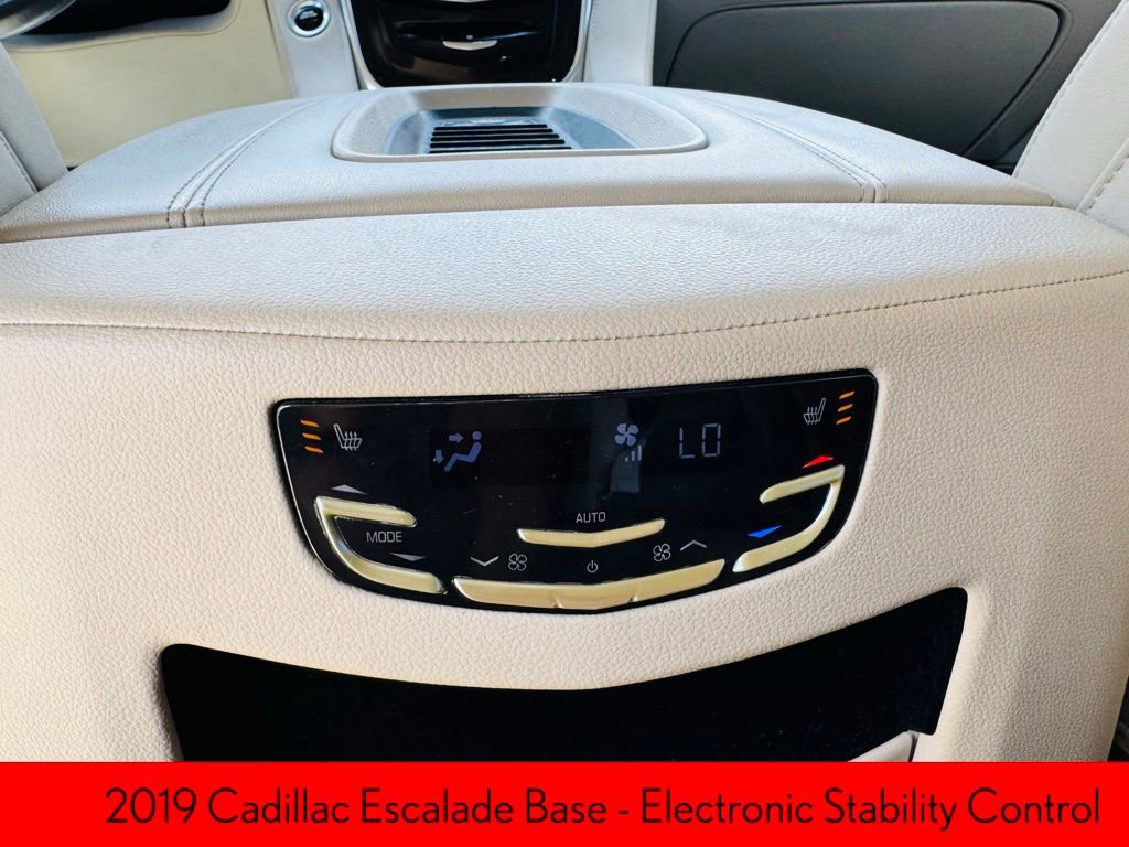 Used 2019 Cadillac Escalade 2WD image 14
