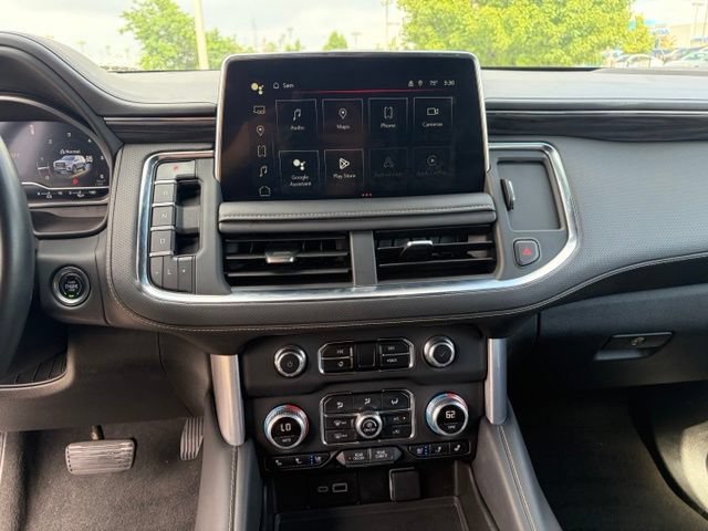 Used 2023 GMC Yukon XL SLT w/ SLT Luxury Package AWD/4WD image 28