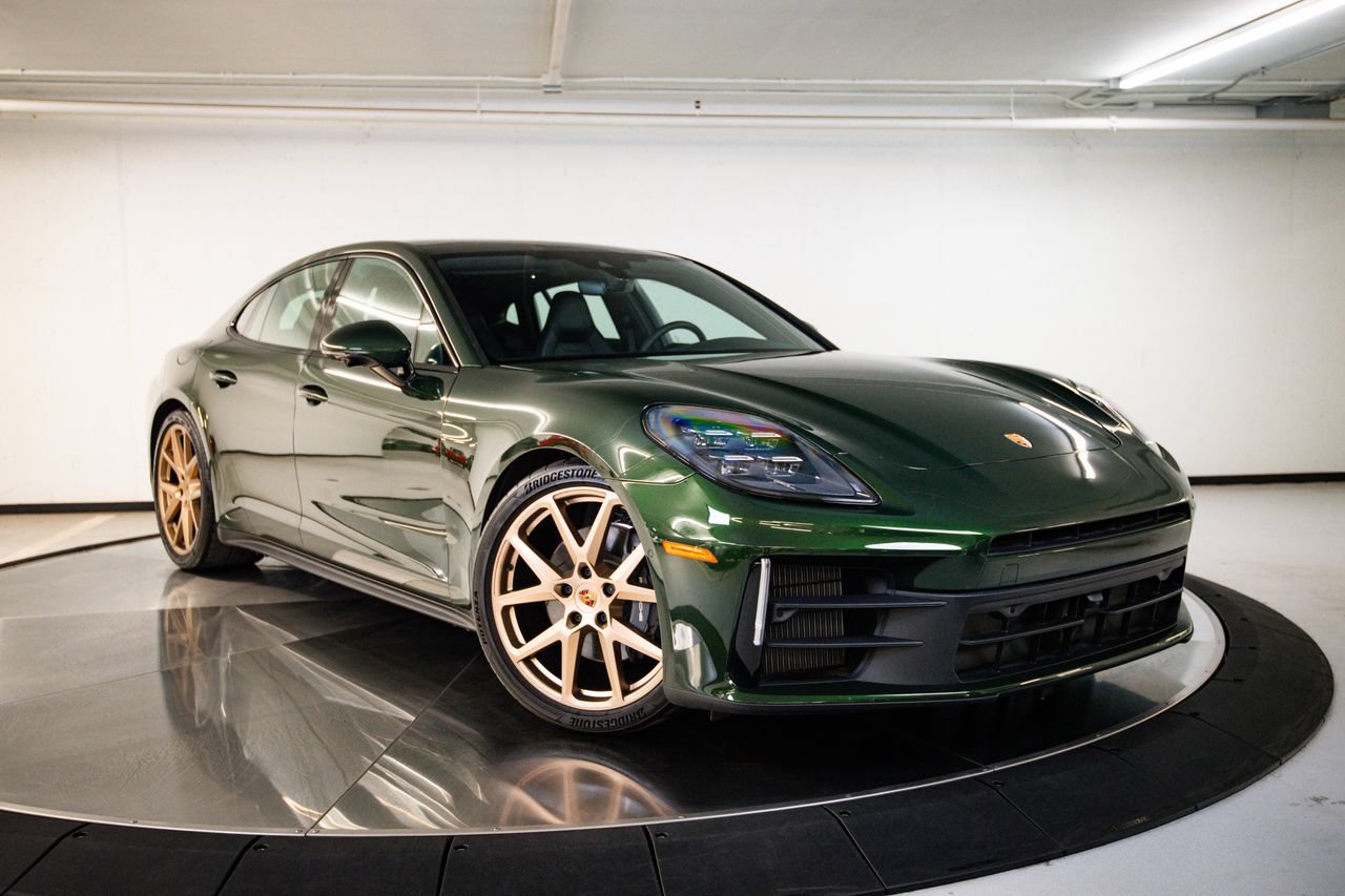 Certified 2025 Porsche Panamera image 9