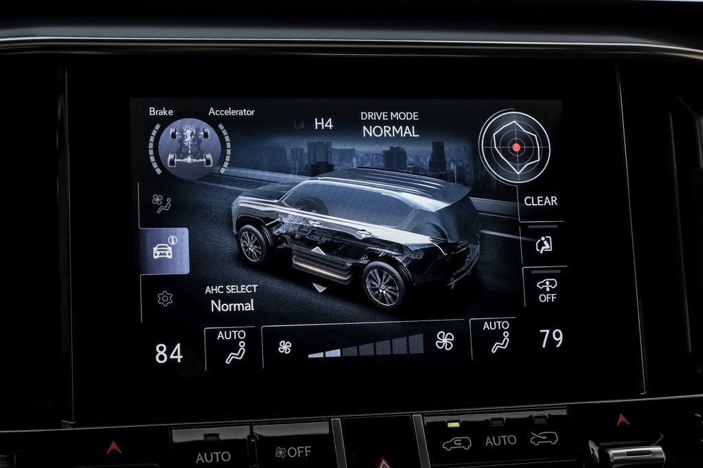 Used 2024 Lexus LX 600 F Sport AWD/4WD image 31