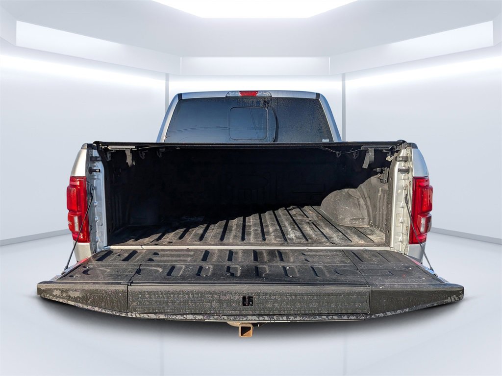 Used 2017 Ford F150 Lariat image 13