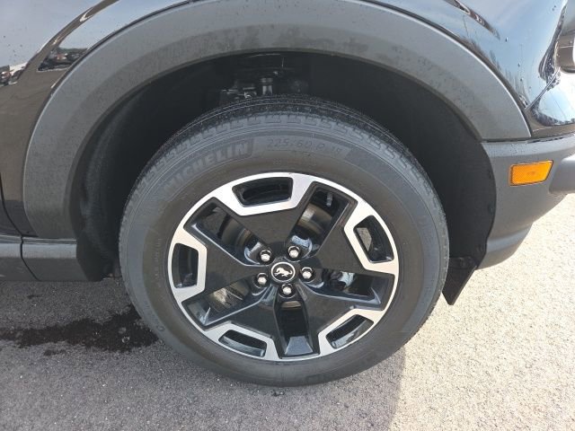 Certified 2022 Ford Bronco Sport Outer Banks w/ Tech Package image 5