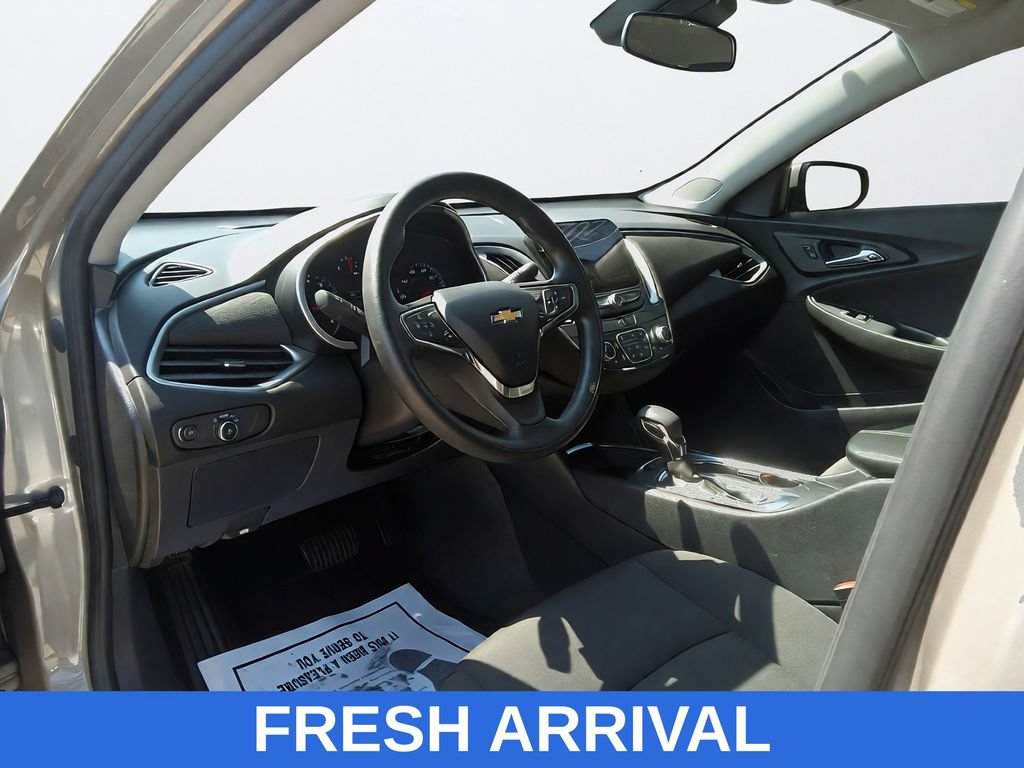 Used 2024 Chevrolet Malibu LT FWD image 22