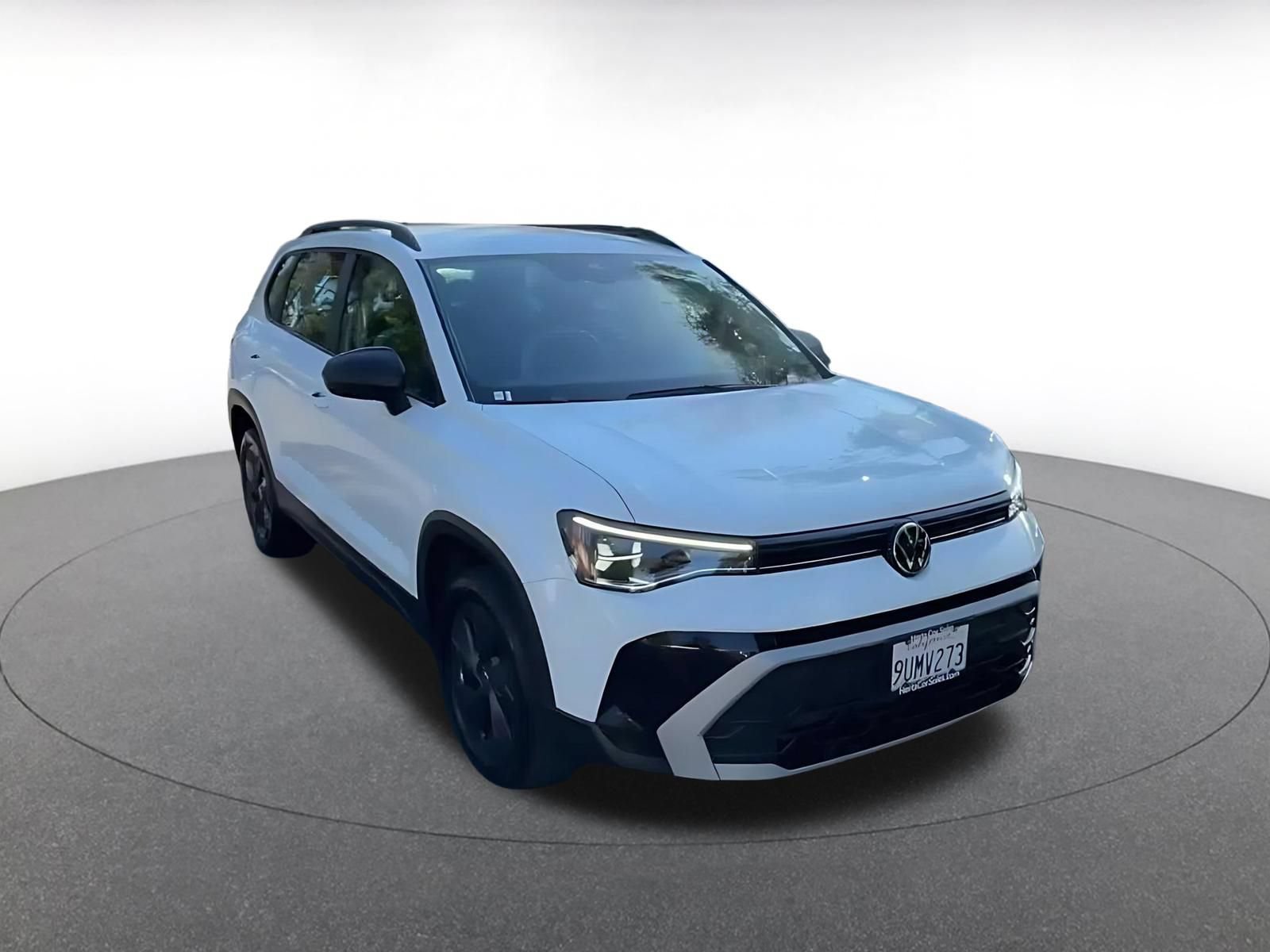 Used 2026 Volkswagen Taos S FWD image 3