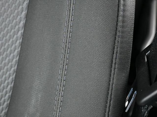 Used 2023 Ford Explorer XLT image 13