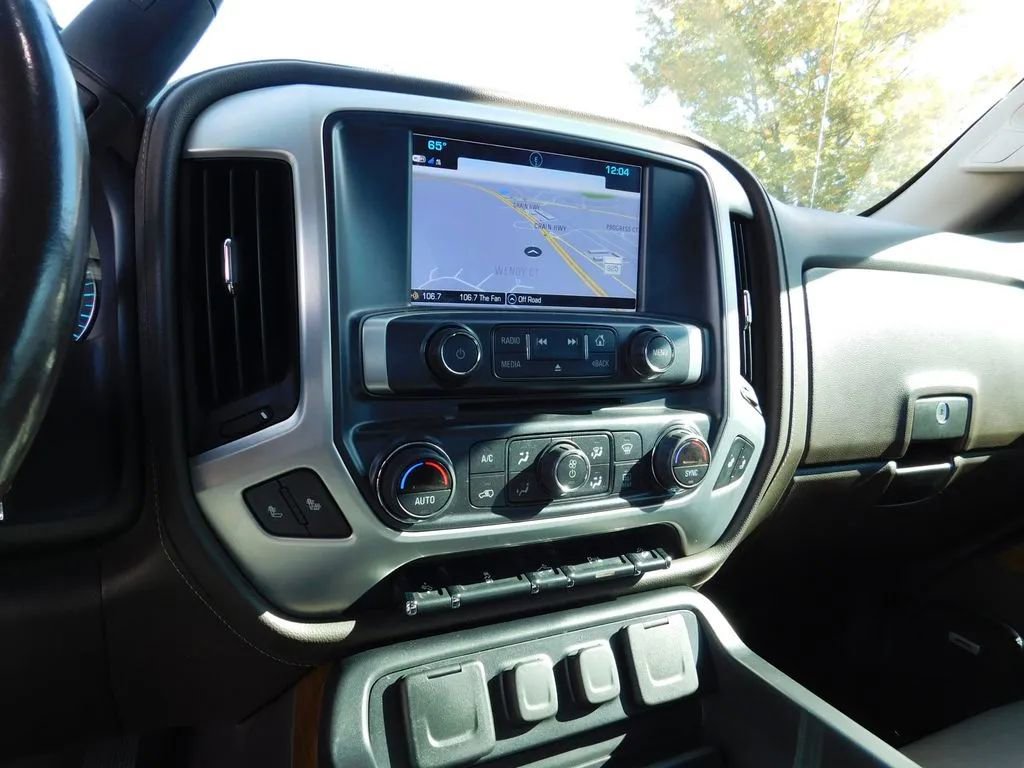 Used 2018 GMC Sierra 1500 SLT w/ SLT Premium Package image 18