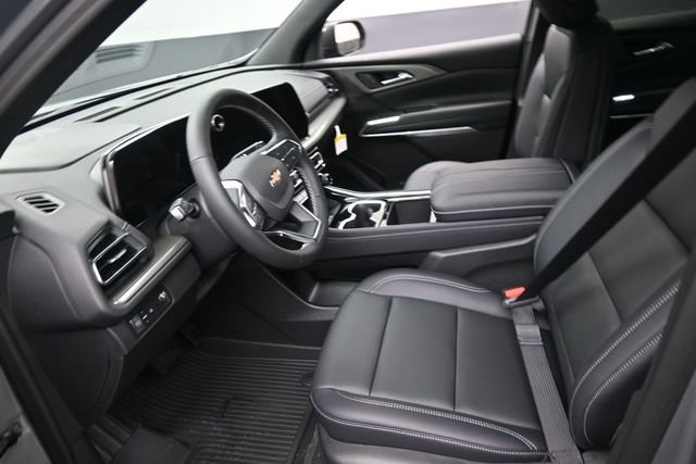 New 2026 Chevrolet Traverse LT w/ Driver Confidence Package FWD image 8