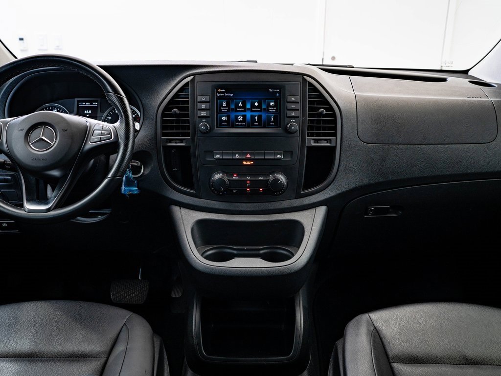 Used 2023 Mercedes-Benz Metris Passenger image 28