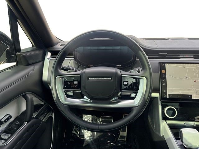 Used 2023 Land Rover Range Rover SV AWD/4WD image 15