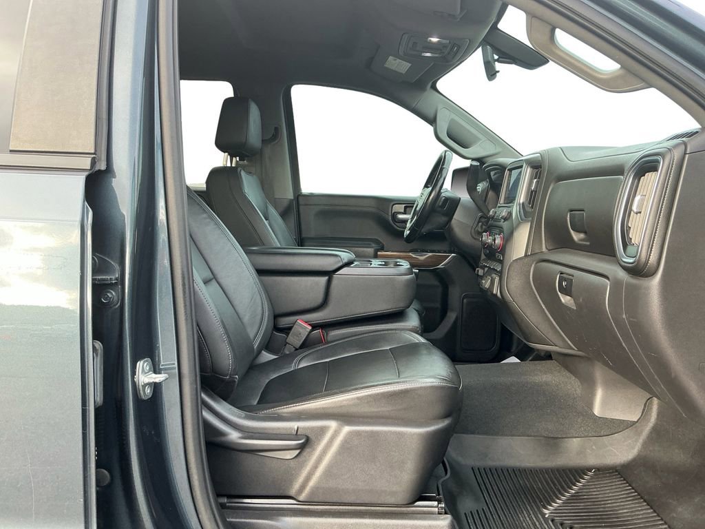 Used 2020 Chevrolet Silverado 1500 LT w/ All-Star Edition image 22