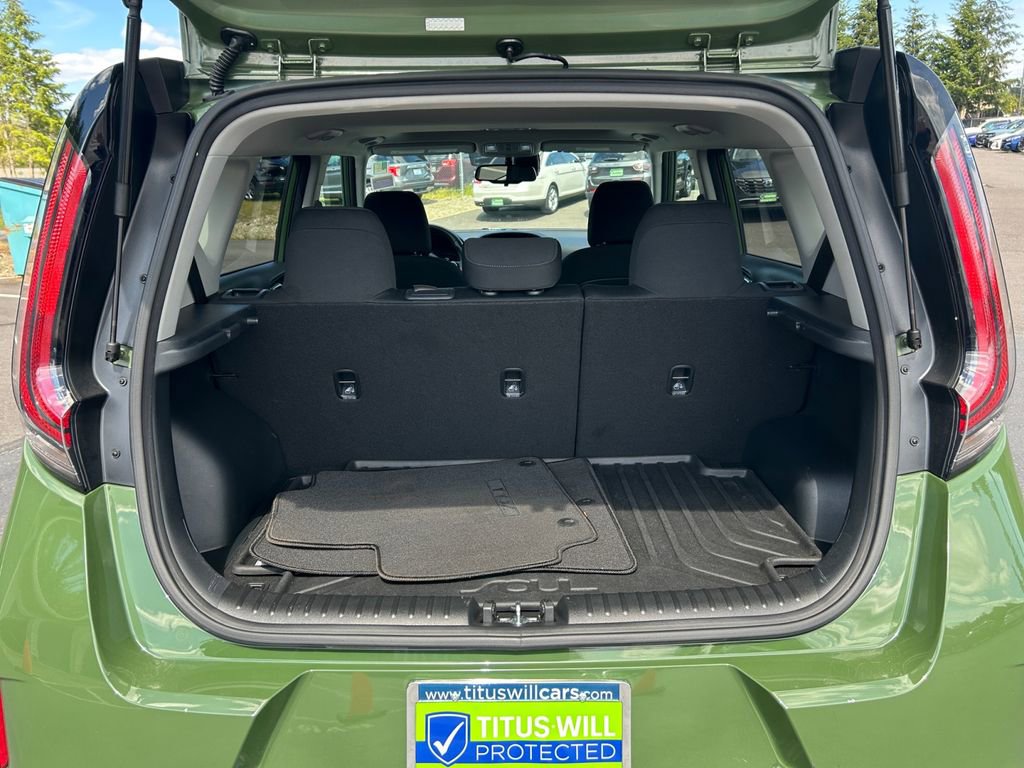 Used 2023 Kia Soul EX image 24