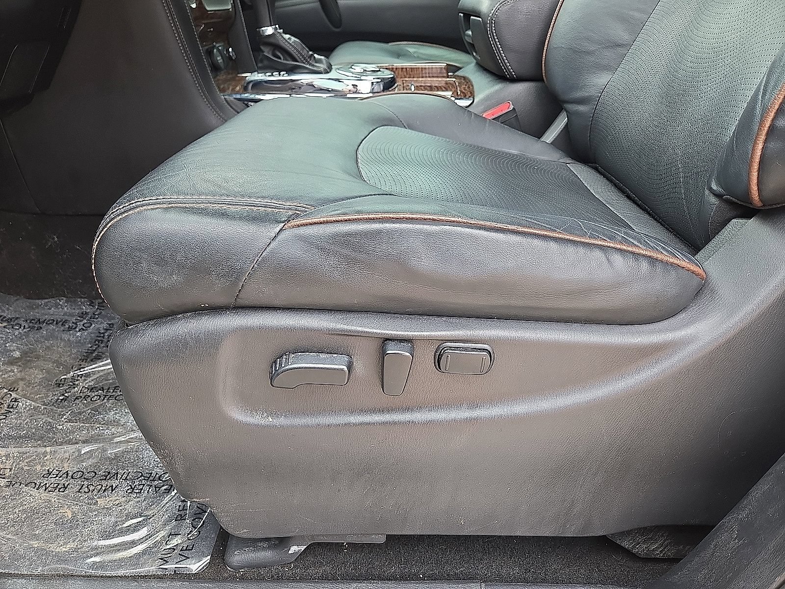 Used 2019 Nissan Armada Platinum w/ Captain's Chairs Package RWD image 26