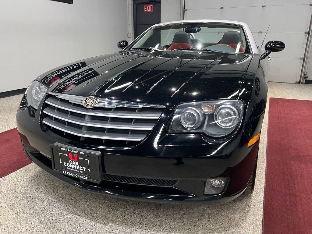 Used 2006 Chrysler Crossfire Limited image 6