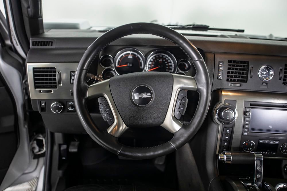 Used 2009 HUMMER H2 Luxury image 29