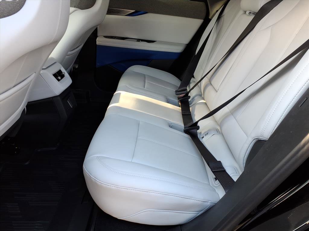 New 2026 Cadillac Optiq Sport 1 image 10