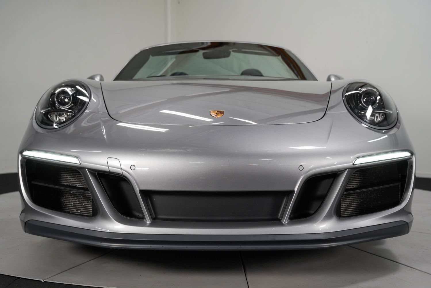 Used 2019 Porsche 911 Carrera GTS RWD image 14
