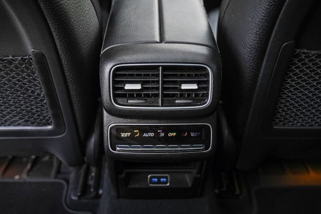 Used 2024 Mercedes-Benz GLS 450 4MATIC w/ Pinnacle Trim Package image 47