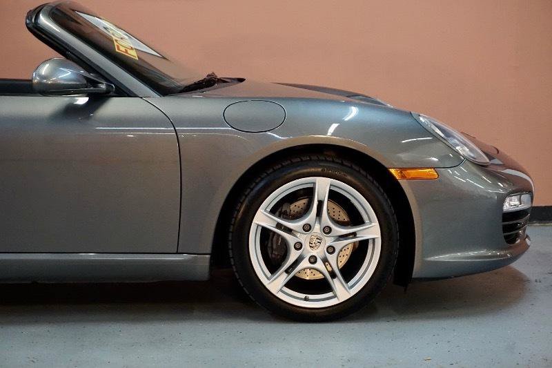 Used 2009 Porsche Boxster RWD image 13