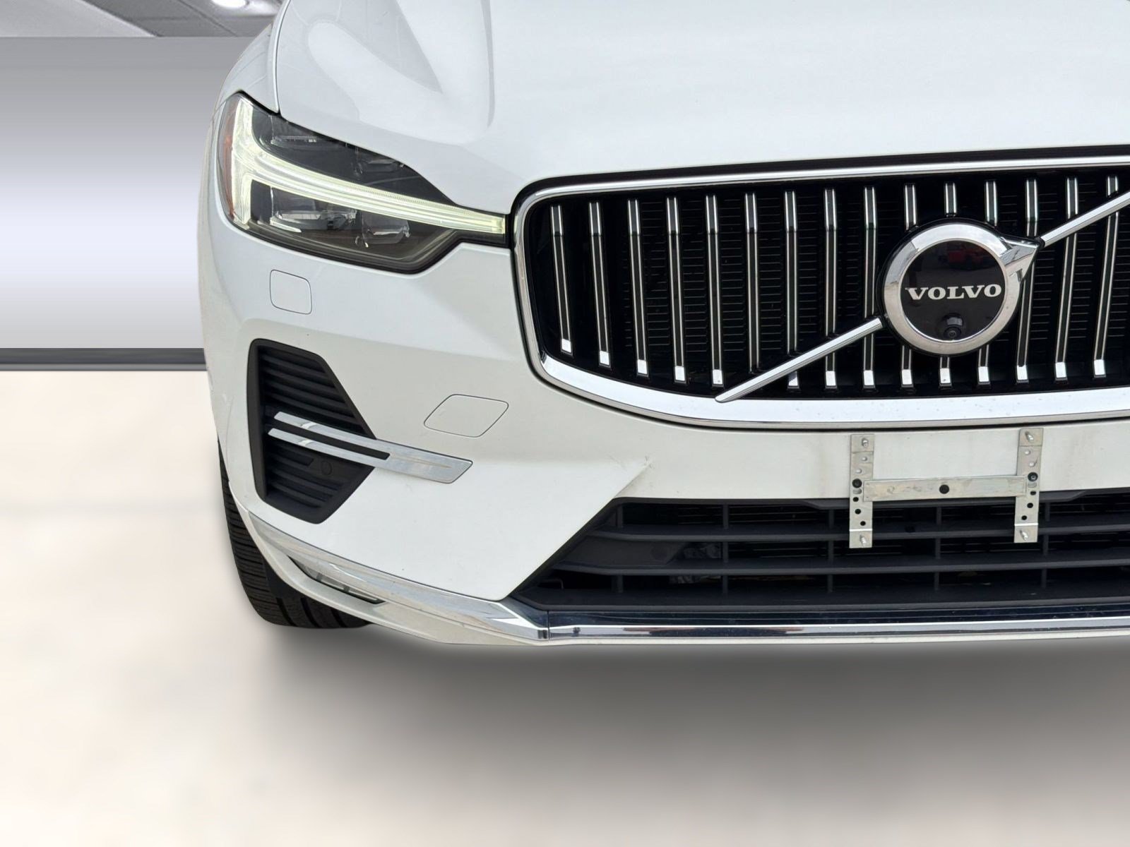 Certified 2023 Volvo XC60 B5 Ultimate w/ Climate Package AWD/4WD image 29