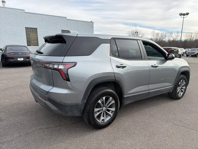 Used 2025 Chevrolet Equinox LT image 18
