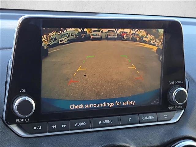 Used 2021 Nissan Sentra SR FWD image 13