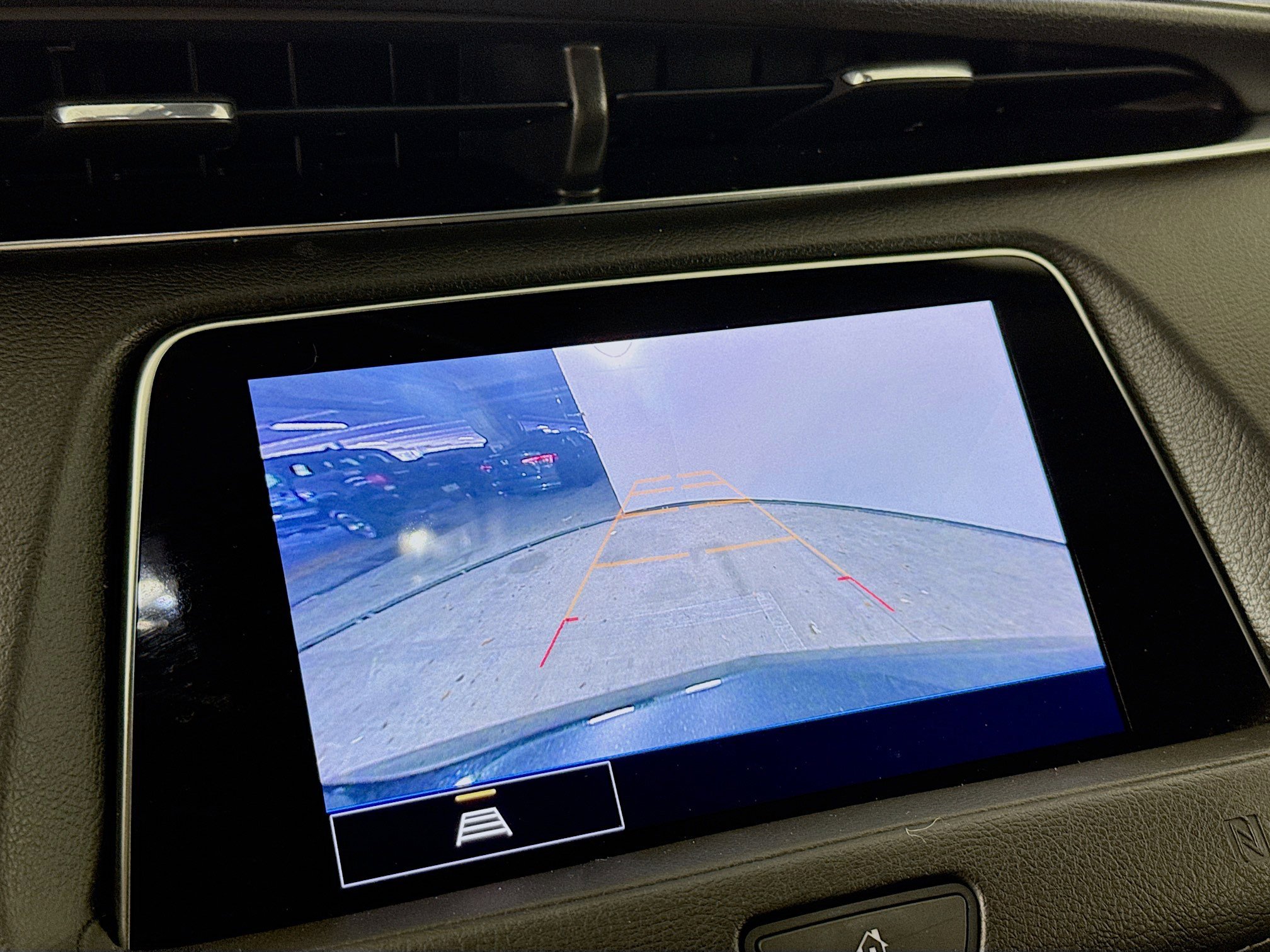 Used 2021 Cadillac XT4 Premium Luxury w/ LPO, Radiant Package image 14