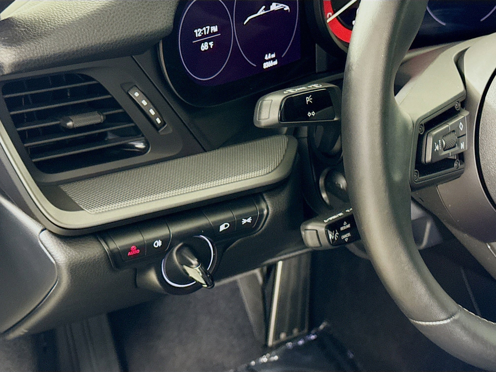 Certified 2024 Porsche 911 Targa 4S image 13