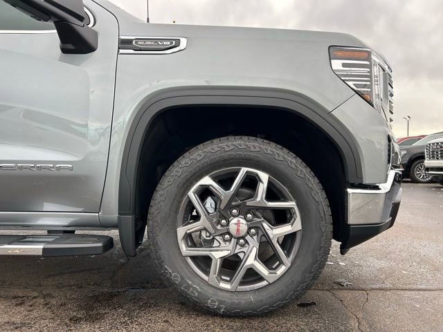 New 2026 GMC Sierra 1500 SLT image 13