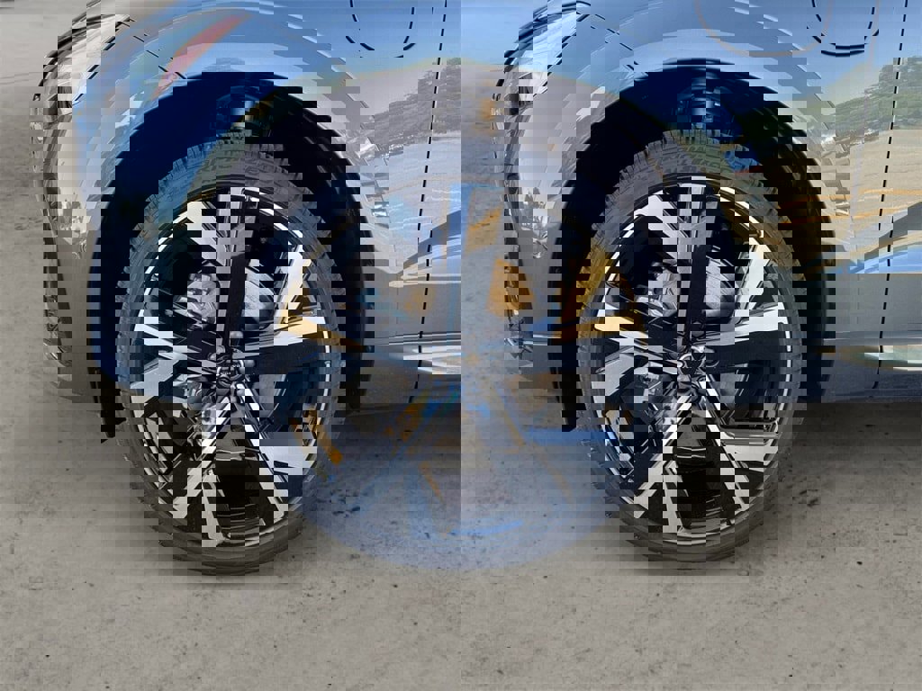 New 2026 Volvo XC60 T8 Ultra w/ Protection Package Premier image 7