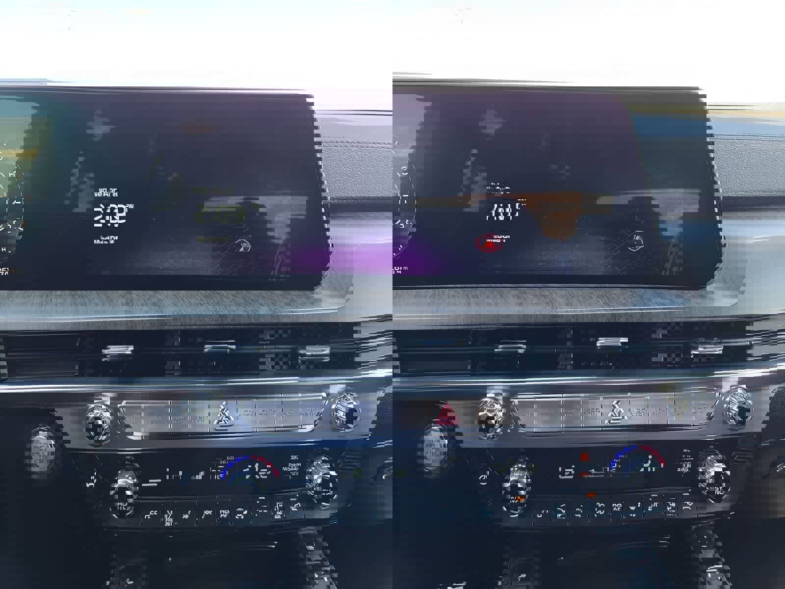 Certified 2025 Kia Telluride SX image 27