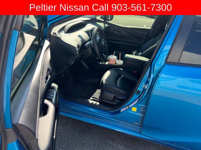 Used 2021 Toyota Prius XLE AWD/4WD image 9