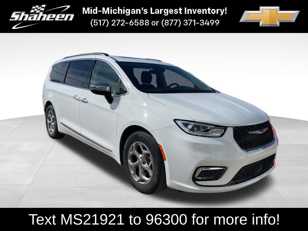 Used 2023 Chrysler Pacifica Limited image 1