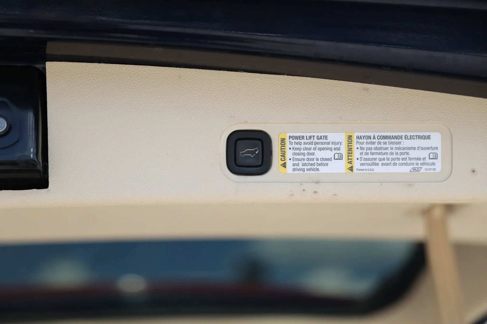 Used 2007 Cadillac Escalade ESV AWD w/ Information Package image 18
