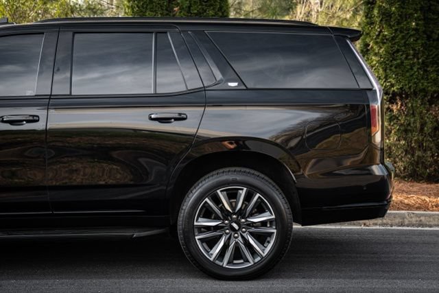 Used 2023 Cadillac Escalade Sport AWD/4WD image 11