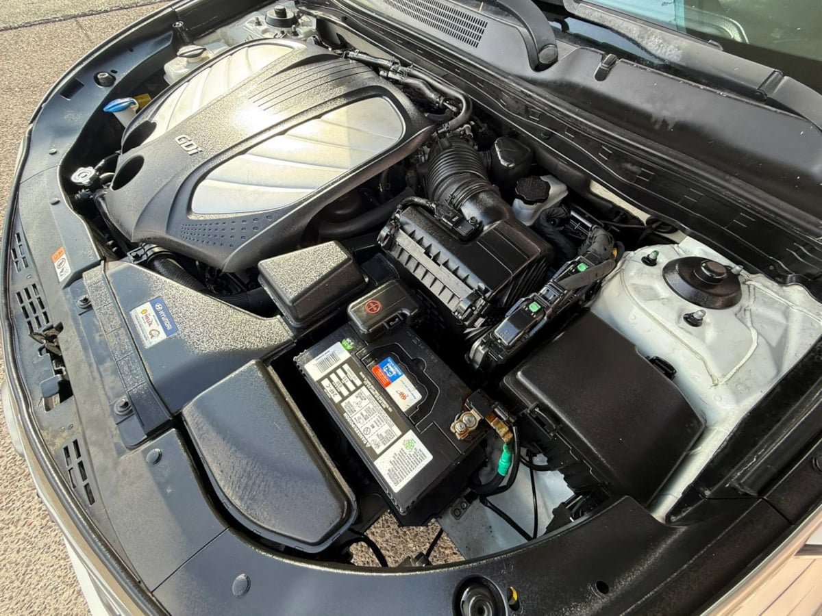Used 2016 Hyundai Azera Limited FWD image 21