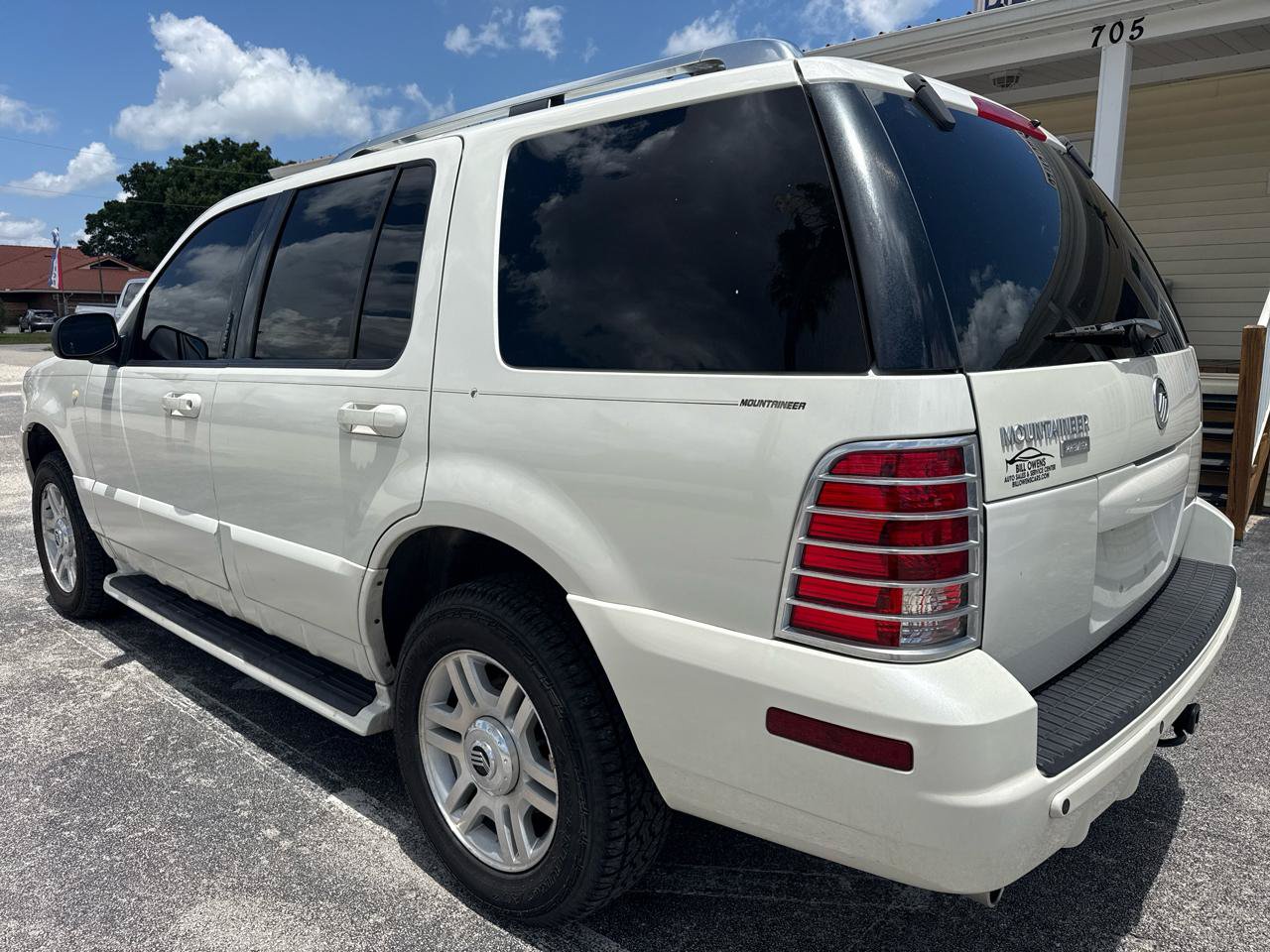 Used 2003 Mercury Mountaineer Convenience RWD image 3