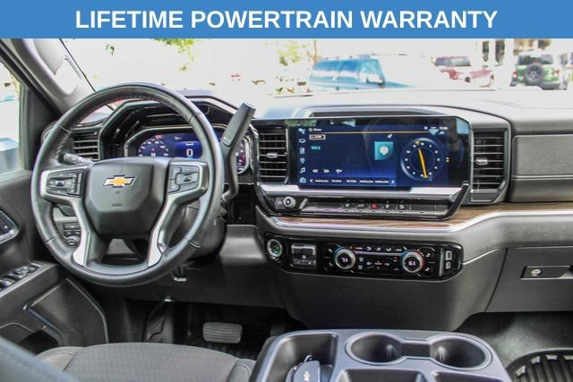 Used 2024 Chevrolet Silverado 3500 LT w/ Convenience Package AWD/4WD image 15