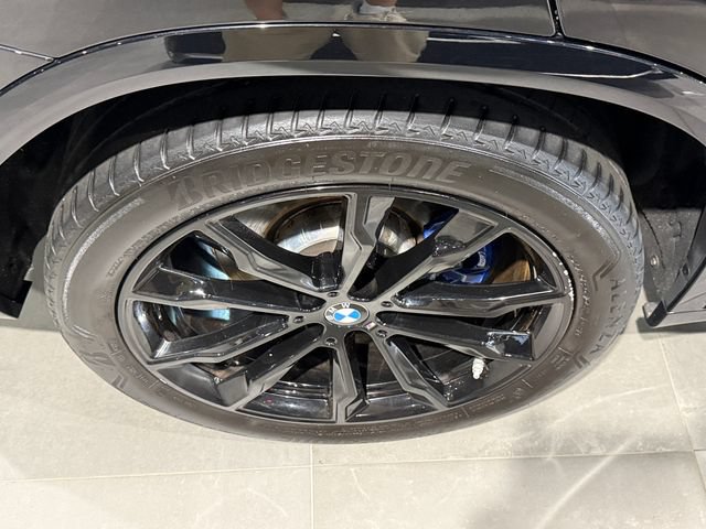 Used 2024 BMW X4 M40i w/ Premium Package AWD/4WD image 11