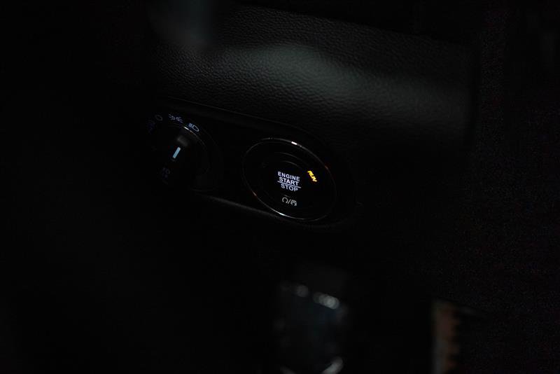 Used 2023 Maserati Levante Modena image 19