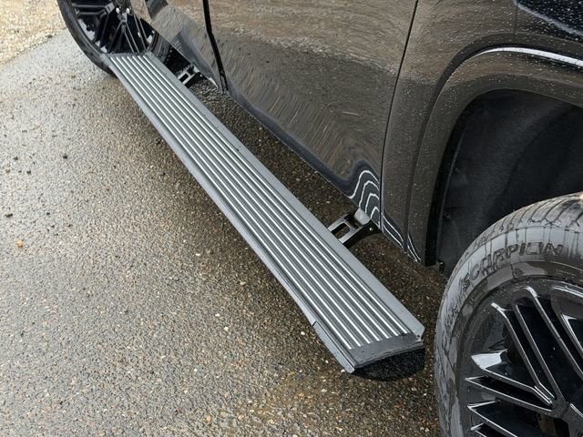 New 2026 Jeep Grand Wagoneer L Limited image 10