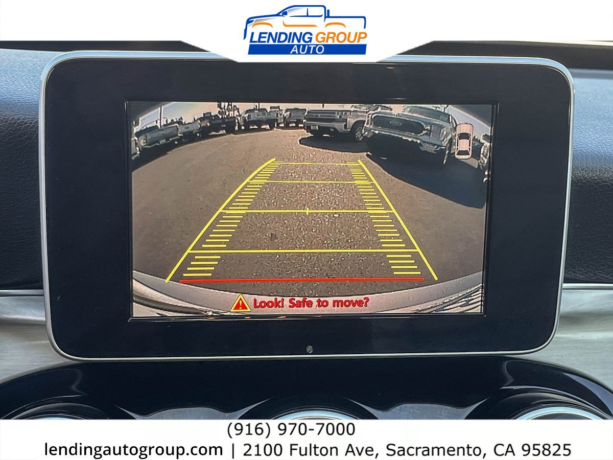 Used 2015 Mercedes-Benz C 300 4MATIC Sedan image 22