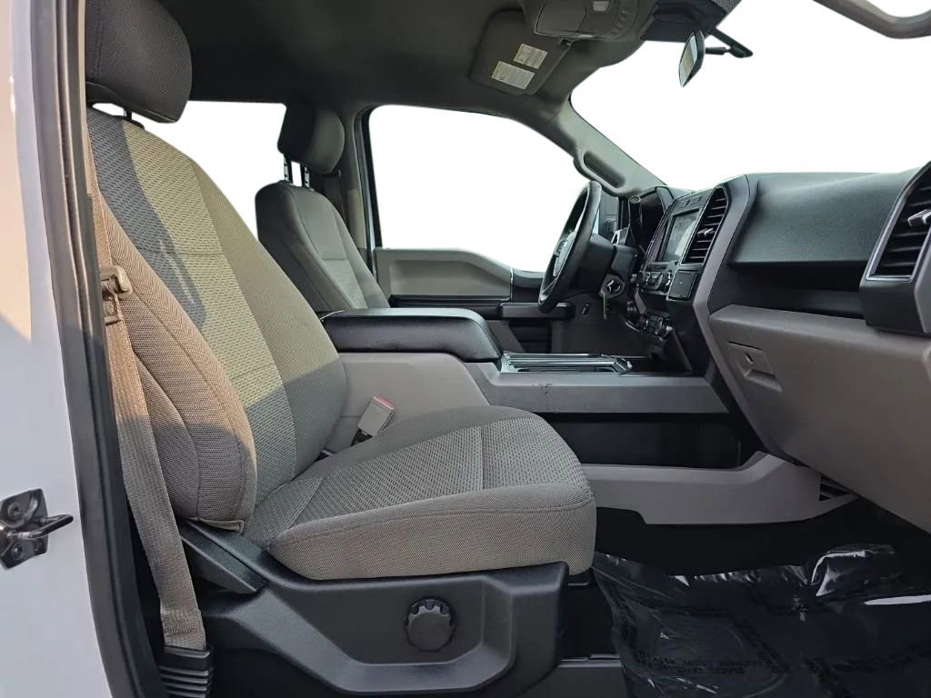 Used 2020 Ford F150 XLT w/ Heavy-Duty Payload Package AWD/4WD image 18