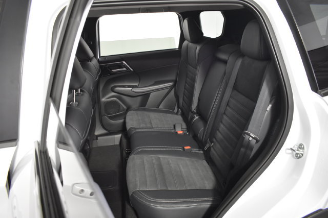 New 2026 Nissan Rogue SL AWD/4WD image 29