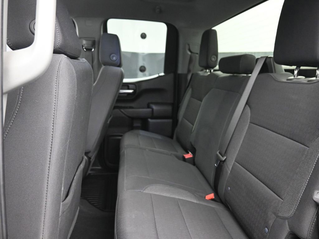 Used 2025 Chevrolet Silverado 1500 Custom AWD/4WD image 9