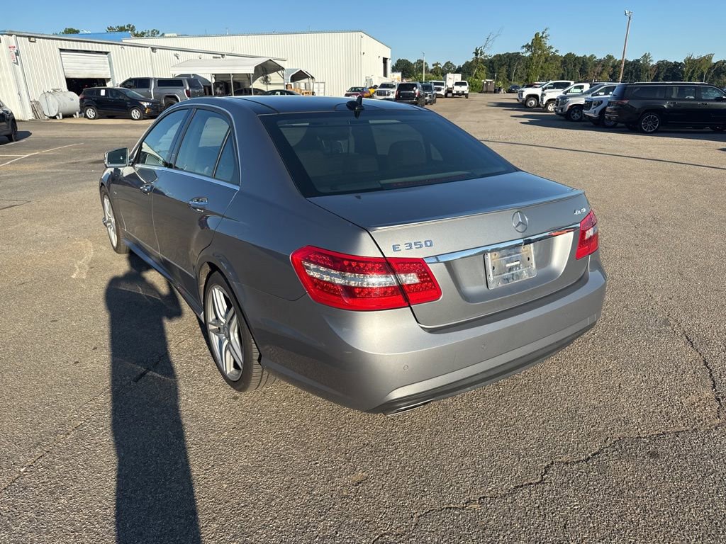 Used 2012 Mercedes-Benz E 350 4MATIC Sedan image 3