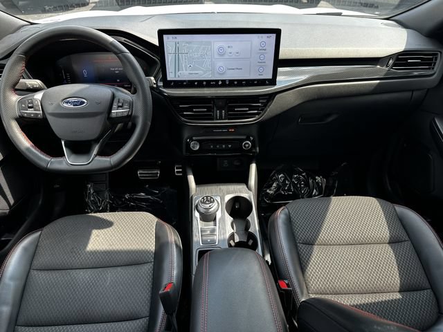 Certified 2023 Ford Escape ST-Line w/ Tech Pack #1 AWD/4WD image 15