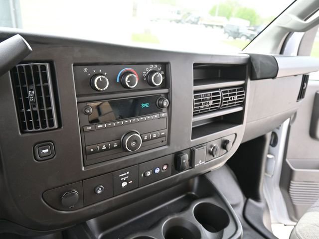 Used 2022 Chevrolet Express 3500 w/ Power Convenience Package image 14