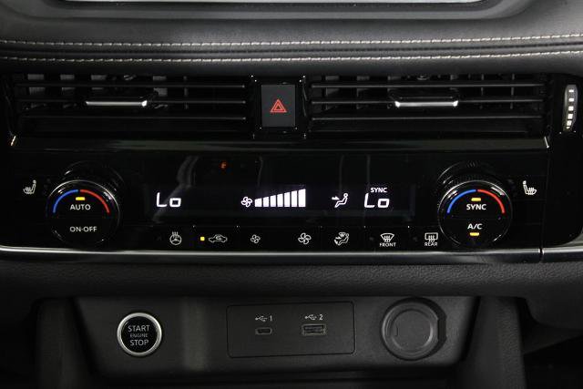 Certified 2022 Nissan Rogue SV w/ SV Premium Package FWD image 23